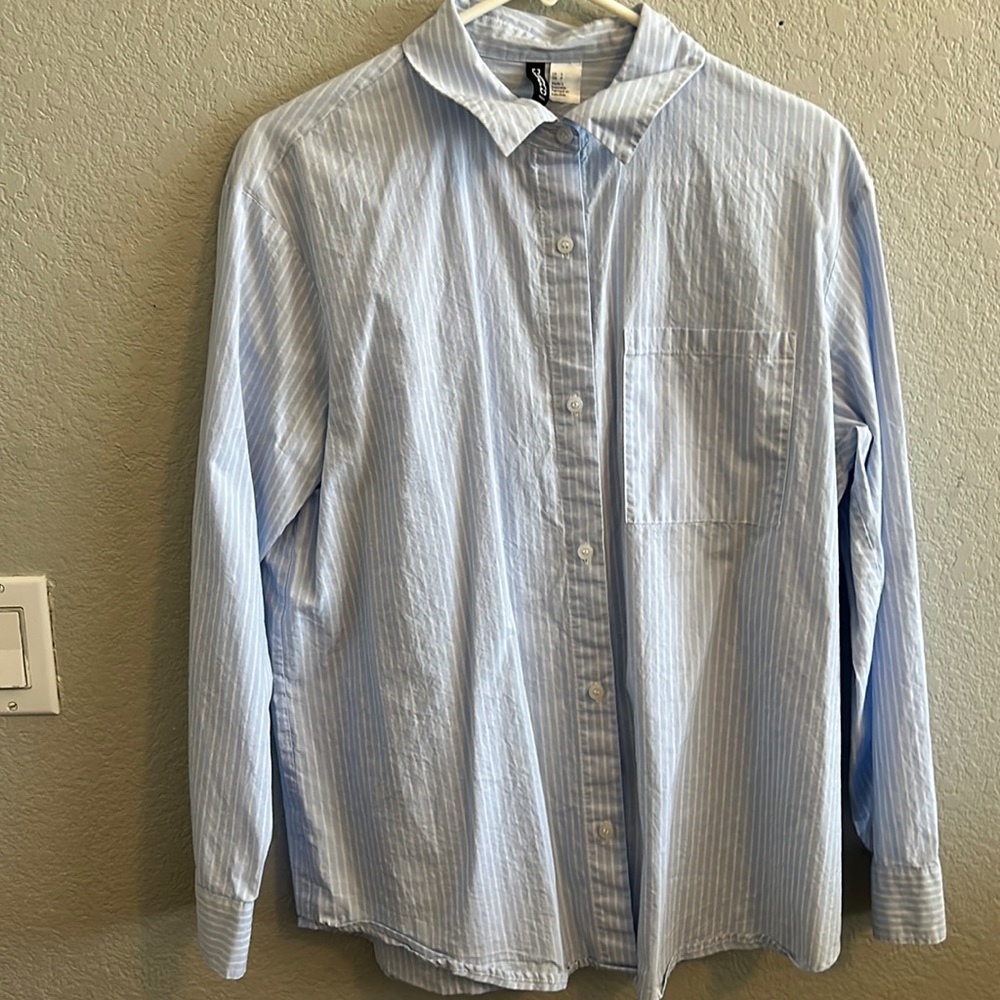 Size small in men’s, got this from goodwill.